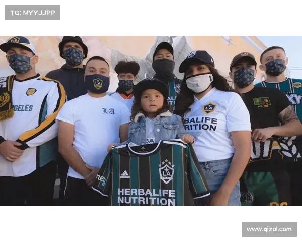 洛杉矶银河发布龙年限量版球衣 华人球迷热烈抢购掀起潮流风暴 洛杉矶银河发布龙年限量版球衣 华人球迷热烈抢购掀起潮流风暴